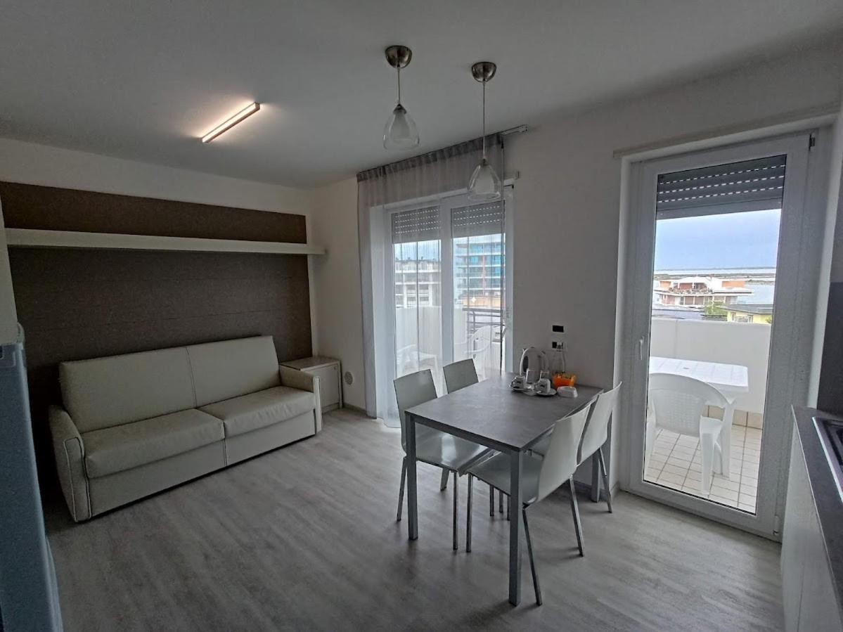 Hotel Sanremo 3*